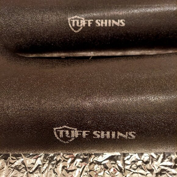 Tuff Shins Gaiters for Outdoor Activities. - Picture 4 of 7